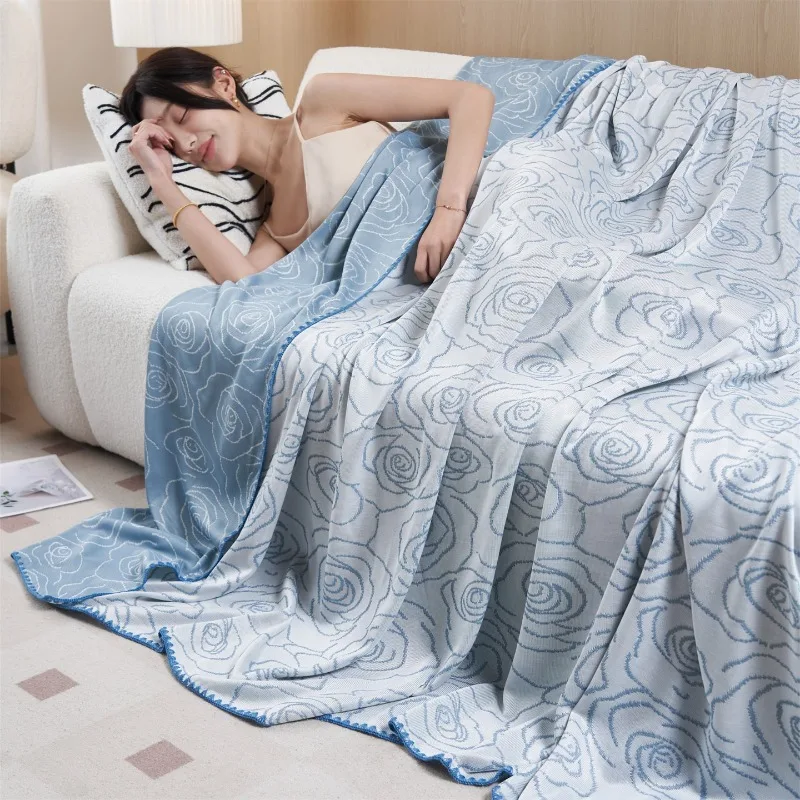 100% Medium Molecular PE Cool Feeling Blanket Blue Floral Print Summer Cooling Silk Quilt Light Air Conditioning Bed Throw