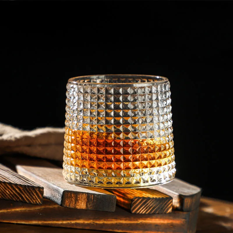 Creative Whiskey Glasses Durable Spinning Glassware Cocktails Wine Brandy Cup Water Juice Tea Mug Party Drinking Glass Tumbler