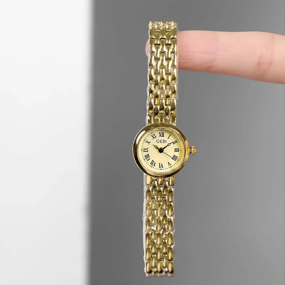 GEDI Elegant Women's Quartz Watch Vintage Roman-style Sophisticated Stainless Steel Strap Stylish Water-resistant Quartz Watch