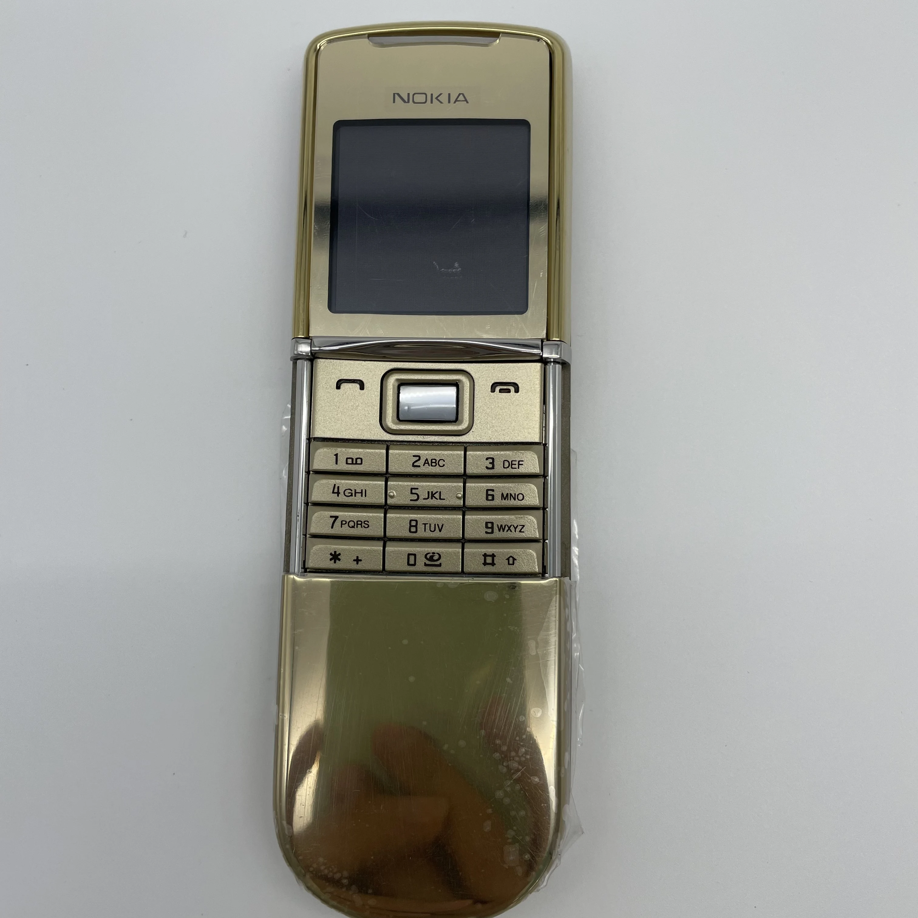 هاتف Nokia 8800 Sirocco المجدد المفتوح بدقة 2 ميجابكسل ومكبر الصوت ولوحة المفاتيح العبرية العربية الروسية وحالة جيدة