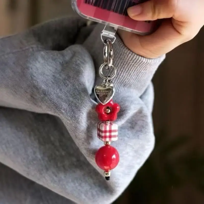 Neue Nette Cartoon Blume Telefon Anhänger Schlüsselbund Für Frauen Y2K Bunte Perlen Ornament Tasche Charme Zubehör Mode Schmuck Geschenk