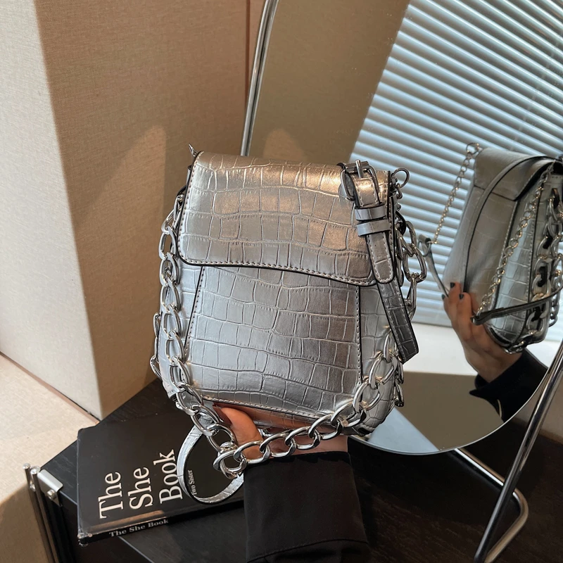 

Women's Crossbody Bag Fashion Luxury Travel Shopping Small Chain Shoulder Bag PU Leather Female Handbag Portable Sling Backpack