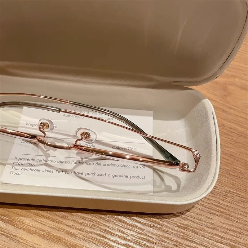 High Quality Anti Blue Light Glasses Ultra Lightweight Face Enhancing Glasses Frame  Anti Radiation Eye Protection Glasses