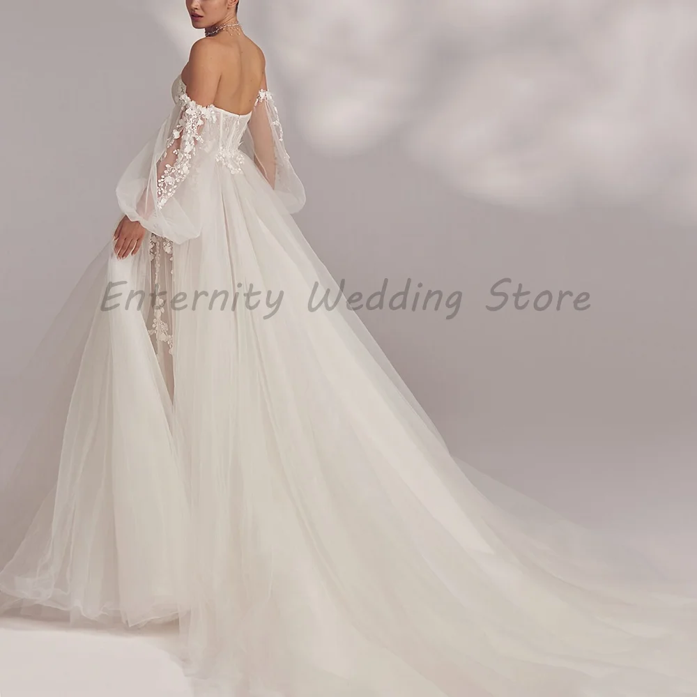 White Off The Shoulder Ball Gown Wedding Dress 2026 Luxury Lace Appliques Puff Long Sleeve Tulle A-Line Bridal Gown With Train