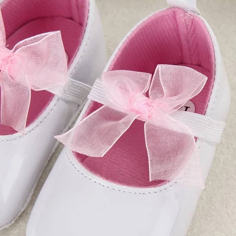 Girls\' shoes, newborn\'s first step shoes, baby princess shoes, soft soles, anti-slip shoes, PU flower leather shoes+hair band