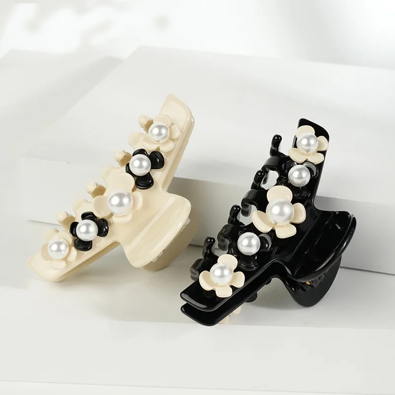 

Luxury French Design Pearl Hair Claw Clip for Women Girls Flower Handmade Hair Jewelry Ornament Accessory, Tiara for Christmas