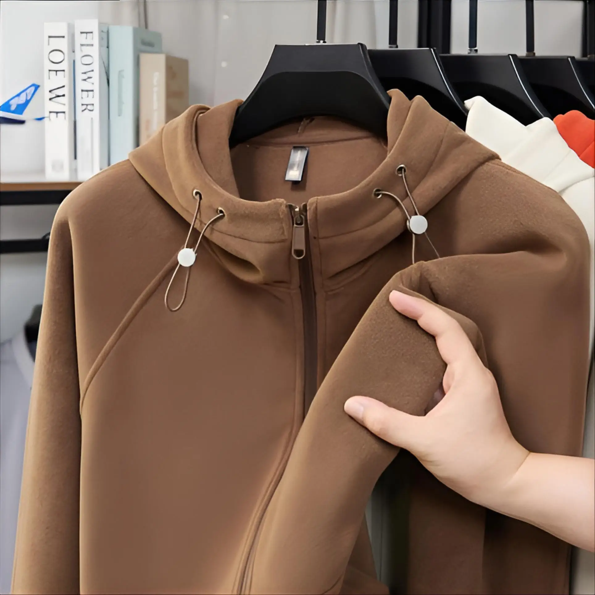 เสื้อสเวตเชิ้ตผ้าฟลีซมีฮู้ด เสื้อผ้าผู้หญิง สำหรับฤดูใบไม้ร่วง แขนเสื้อแบบแร็กแลน ชุดกีฬา ลายถัก สไตล์ลำลอง ใส่ได้ทั้งชายและหญิง สไตล์แอคทีฟ