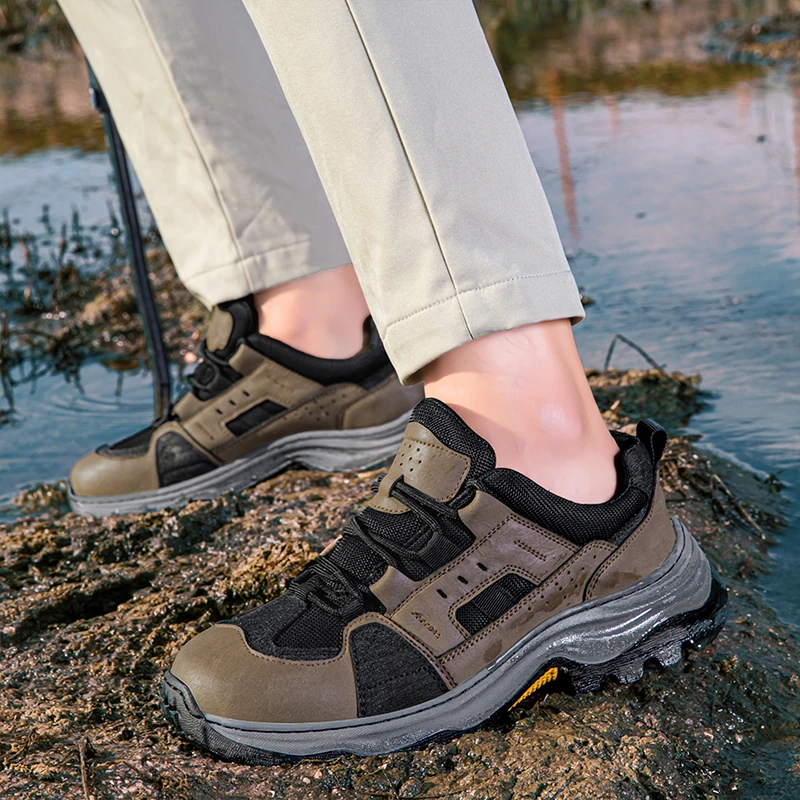 

Retro Men's Genuine Leather Walking Boots Dad Shoes Thick Sole Work Shoes Soft Outdoor Hiking Sneakers