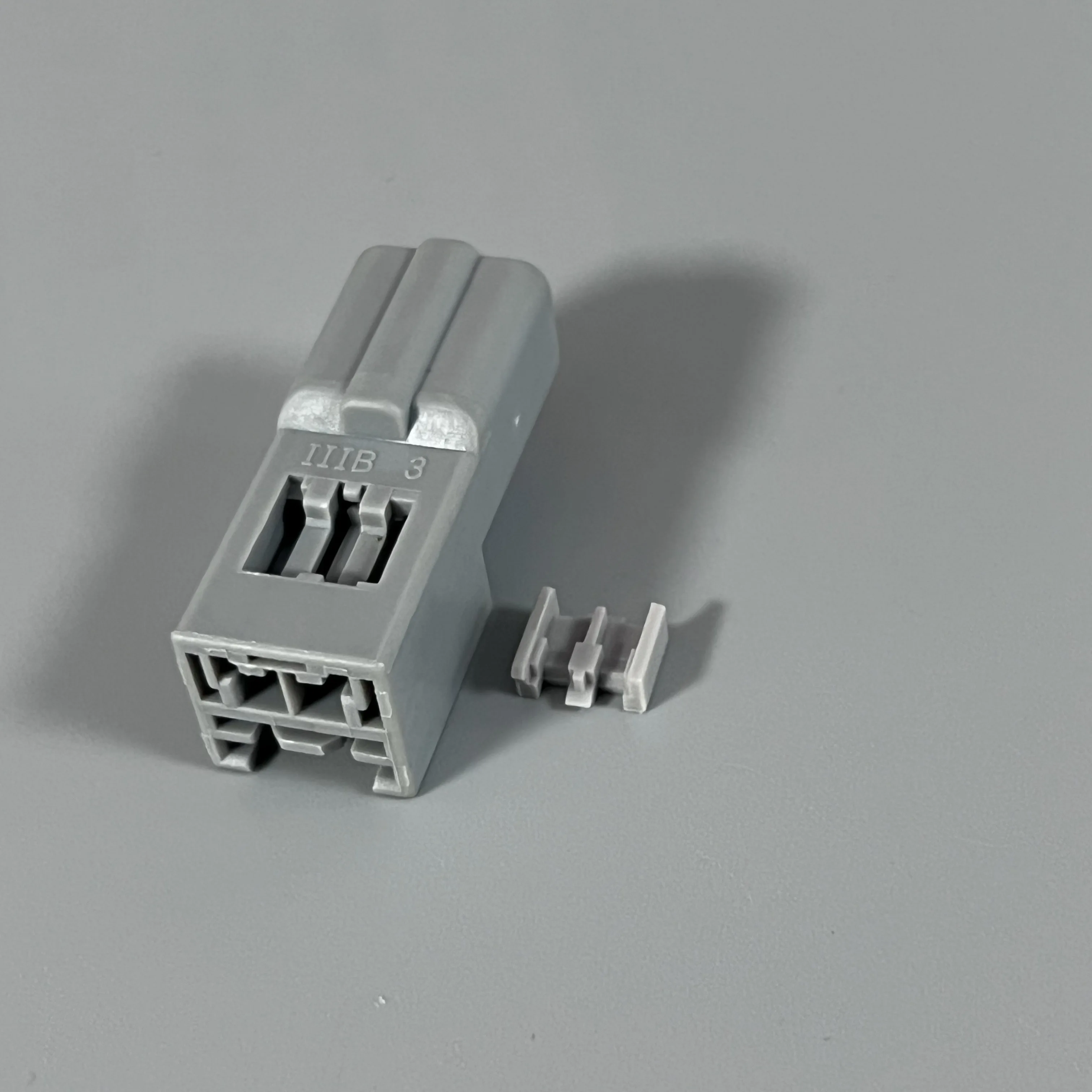 1-20 sets 2pin H6 Power Seat Reading Light Plug ABS Sensor Connector MG641203-4 MG651201-4