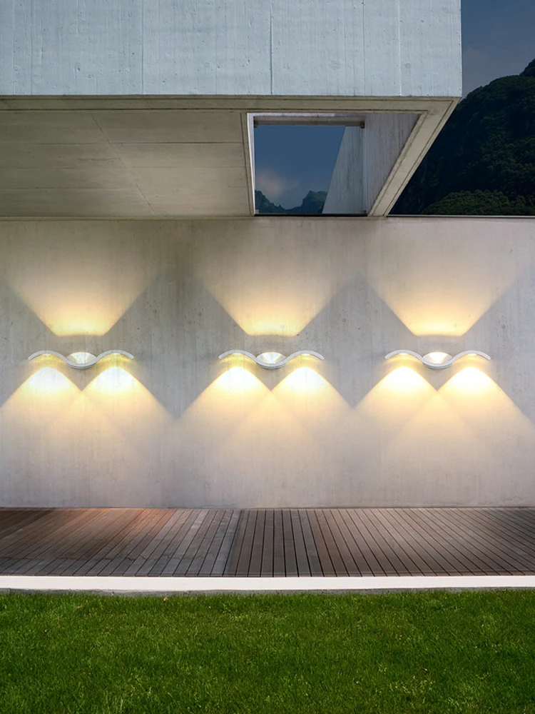 Modern LED outdoor Courtyard Wall Lamp Creative Seagull Decoration Lamp Bedroom Bedside Lamp IP65 Corridor Lamp Park Wall Light