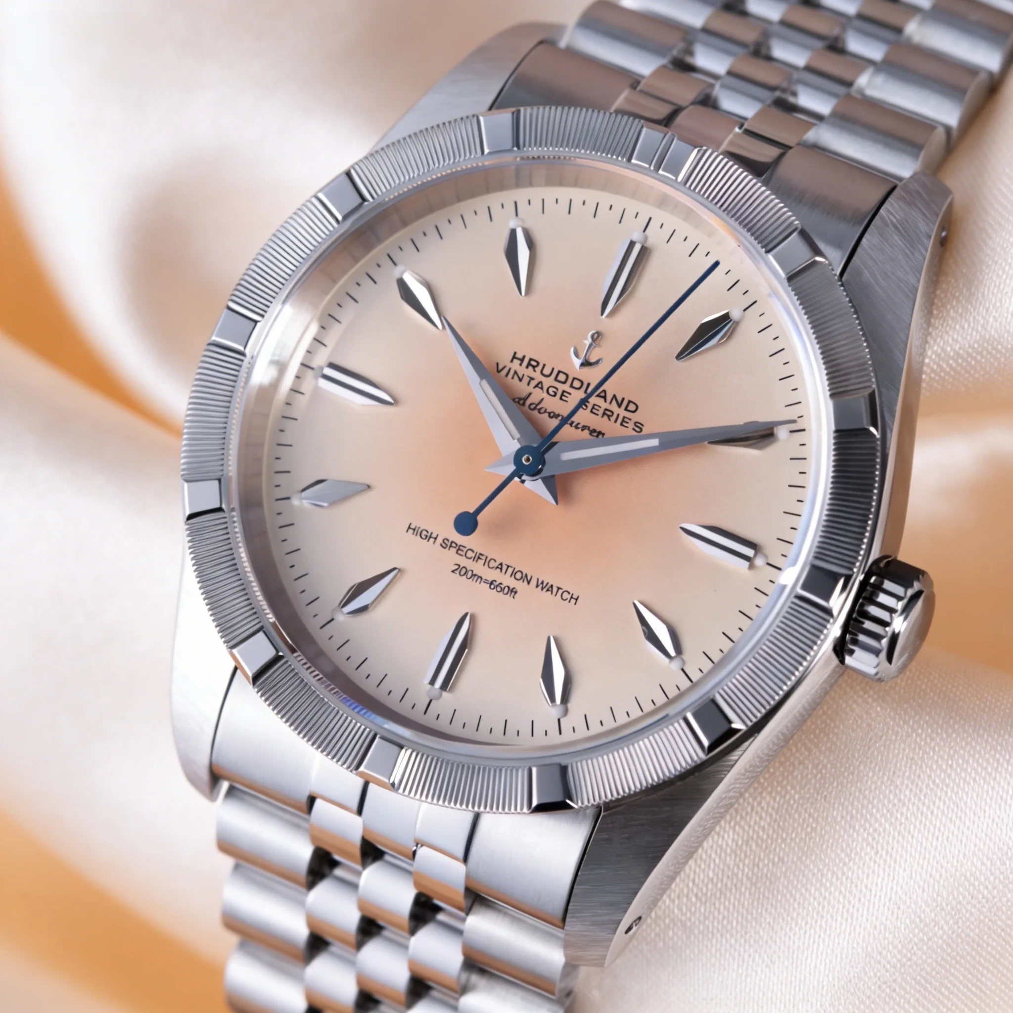 HRUODLAND 2026 F034 Vintage Men Watch PT5000/SW200 Movement Sapphire Lens 200M Diving Waterproof Luminous Mechanical Wristwatch
