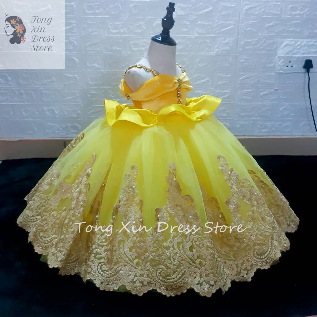 

Flower Girl Dresses For Wedding Spaghetti Lace Floral Appliques Tiered Skirts Girls Pageant Dress Kids Birthday Party Gowns