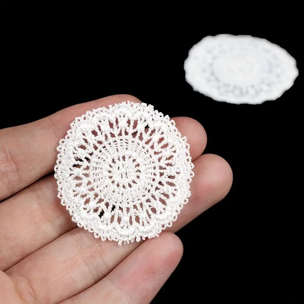 

2pcs Knitting Miniatures Table Placemat Furniture Lace Knitting Table Placemat Simulative White Dollhouse Table Placemat