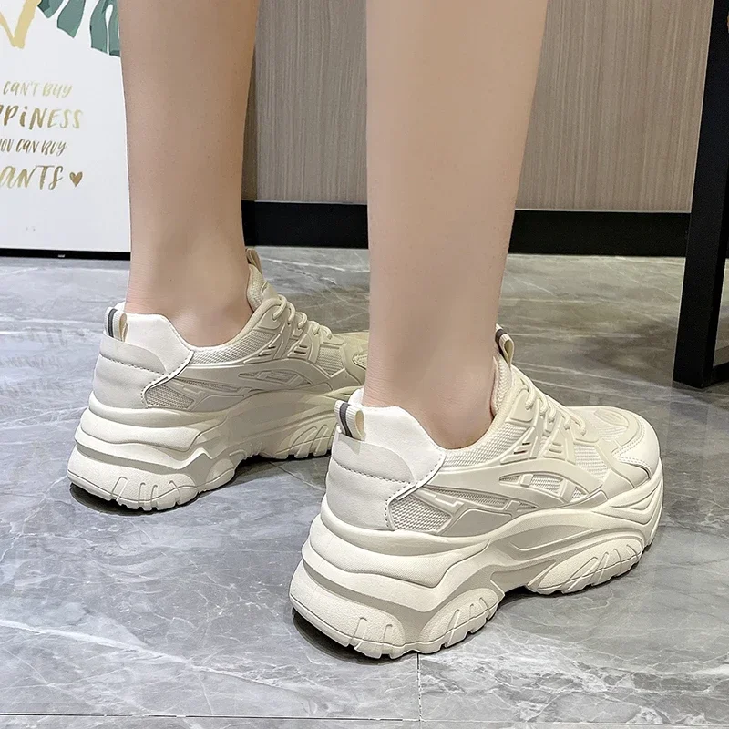 Thick soled dad shoes for women in spring and autumn, new trendy casual sports small white shoes, fashionable internet celebrity