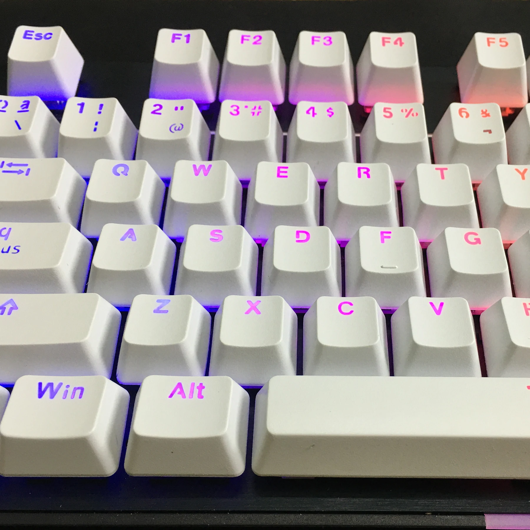 Spanish ISO layout PBT keycaps 132 key mechanical keyboard keycap character backlight for cross stem PCB stabilizer key cap OEM