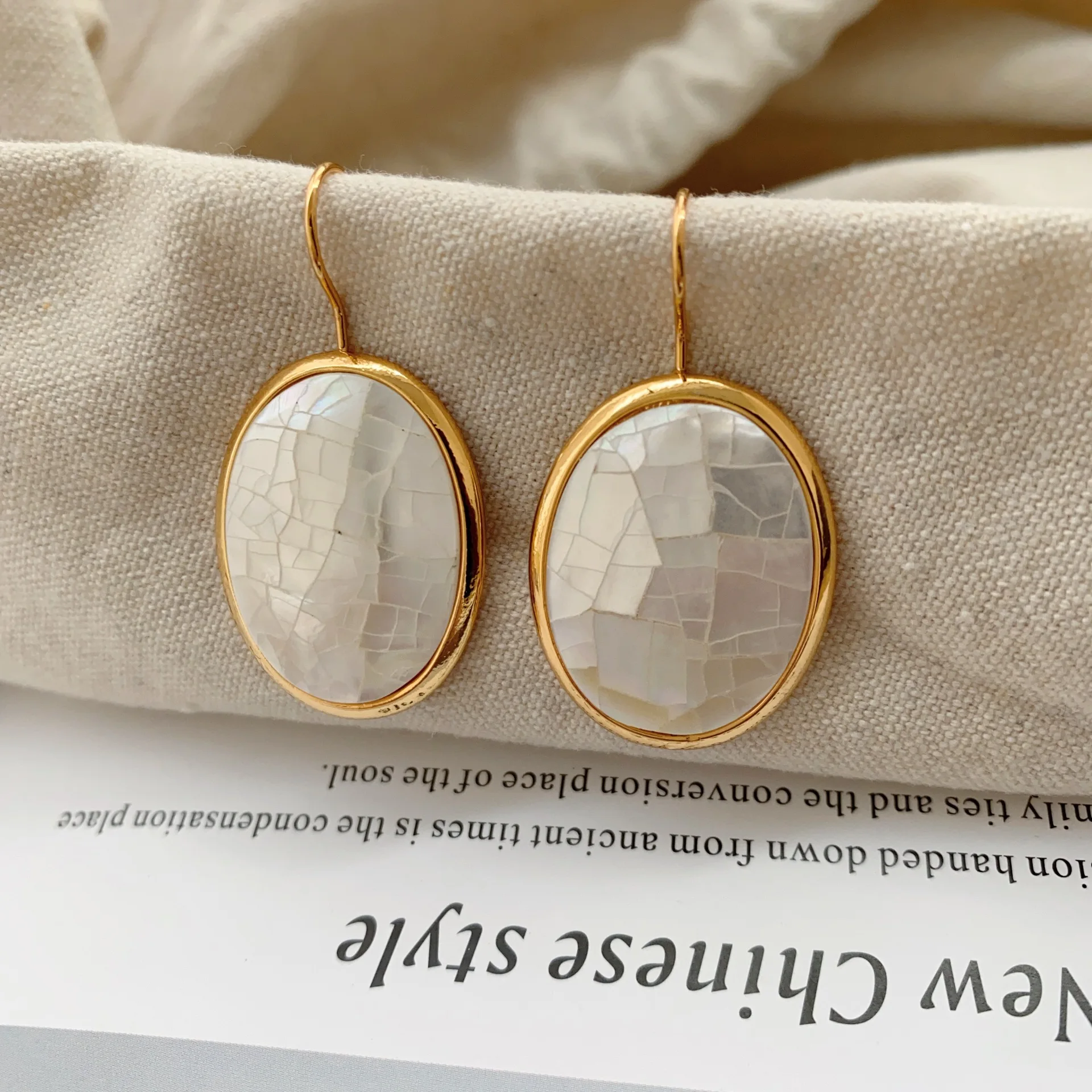 

Brass With 18K Gold Natural Shell Earring Women Jewelry Punk Designer Club Cocktail Party Boho Japan Korean