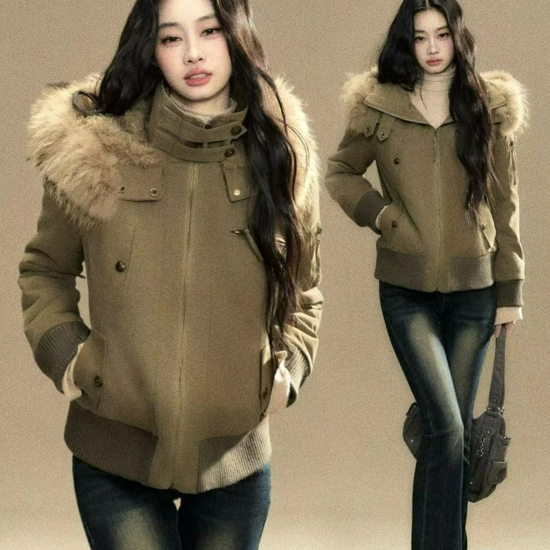 

2026 осень/зима, новый стиль, ретро, американская куртка на молнии с меховым воротником для женщин, тонкий дизайн, утягивающая универсальная короткая верхняя одежда