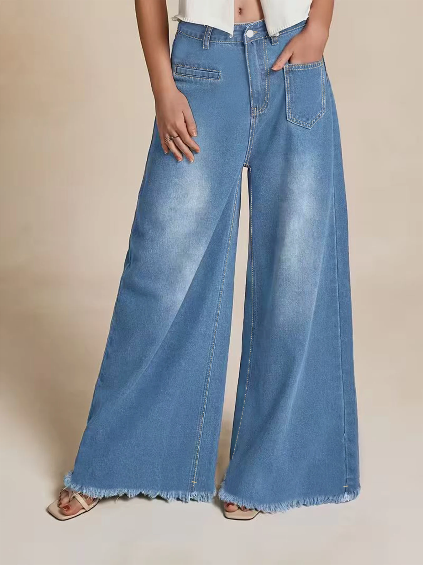 

Plus-size women's high-waisted jeans, light blue with frayed hem design, stylish and simple plus-size straight-leg pants.