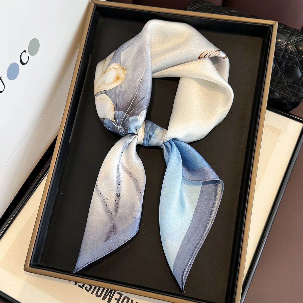 100 % natürlicher Seidenschal für Damen, Foulard, Damen-Schal, elegantes, hochwertiges, quadratisches Halstuch für Damen, Hijab, Bandana, Schals – Detail 12