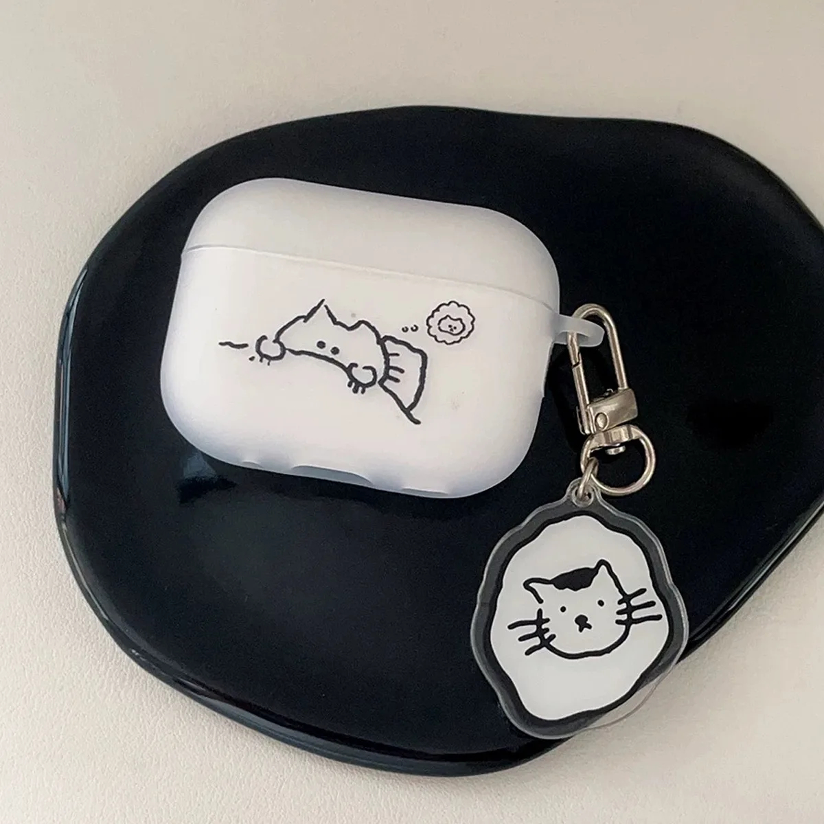 Чехол для наушников с милым линией и котом, подвеска в минималистском стиле для Apple Airpods pro2 3 2 4, защитный чехол для гарнитуры