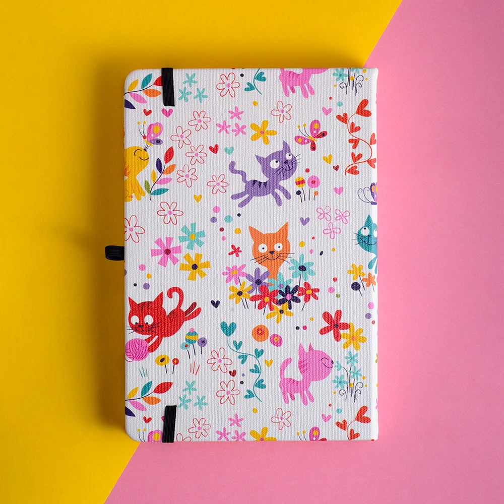 Corderona Lovely Cats Bullet Dotted Journal Elastic Band With Back Pocket Pen Loop A5 Hardcover Notebook