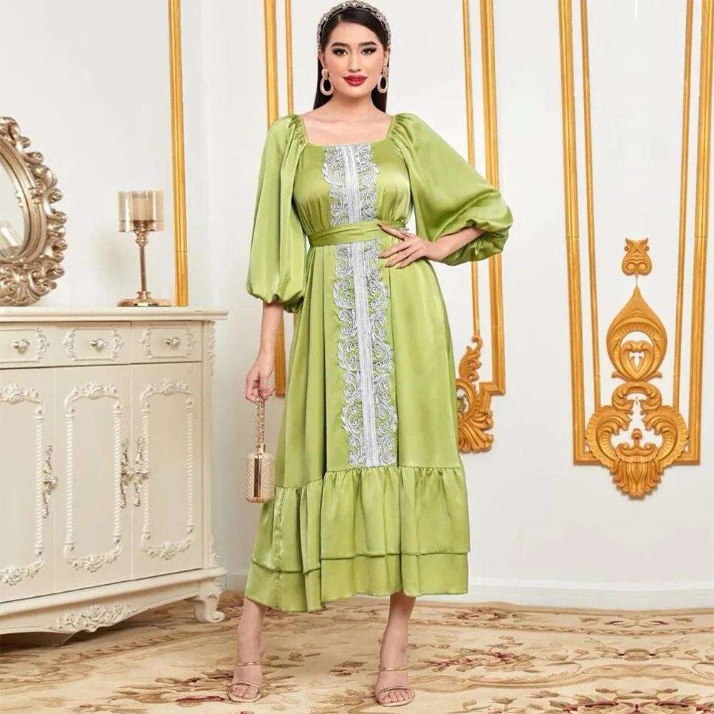 

Satin Dress Green Abaya Muslim Women Elegant Square Neckline Gown Wrap Back Belted Modest Lace Robe Flower Bud Sleeve Kaftan