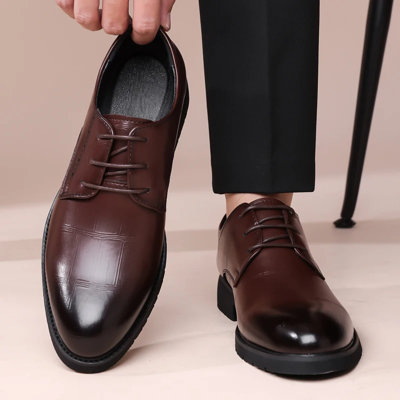 

Men's Classic Leather Shoes Gentleman retro elegant style office or work Adult Business Suit 37-46 Hot selling plus size