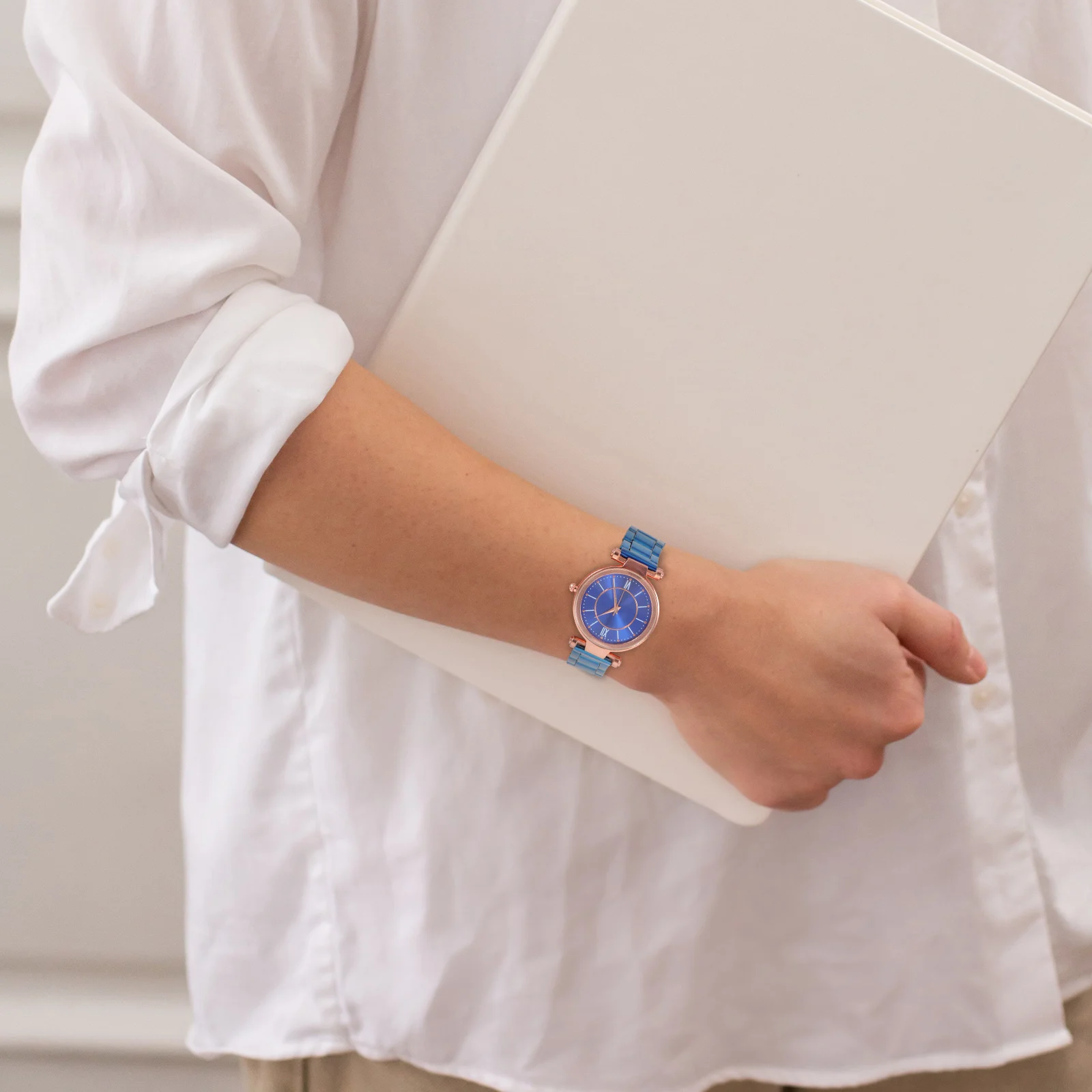 

Ladies Quartz Watch Wrist Present Women Purple Fashion Woman Bangle Watches for