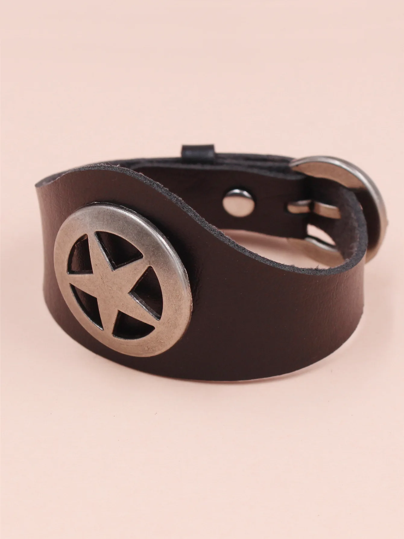 Domineering Exaggerate Punk Gothic Alternative Retro Dark Gentleman Leather Five-pointed star PU leather Bracelet Wristband