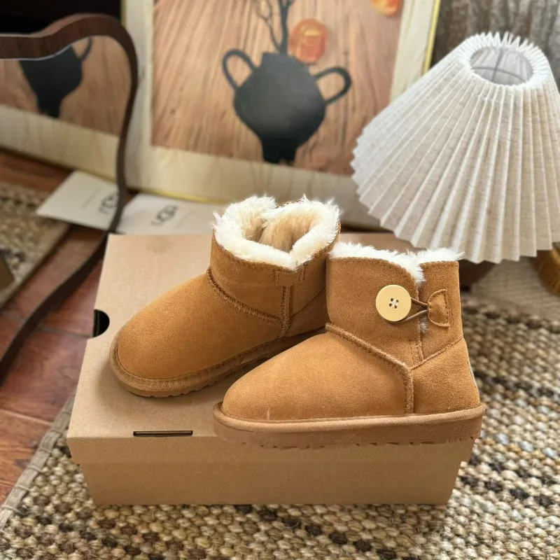 

2026 Winter Children's Snow Boots Casual Thick Fur Warm Children's Shoes Men's and Women's Shoes ‮53-62 SeziS UggS