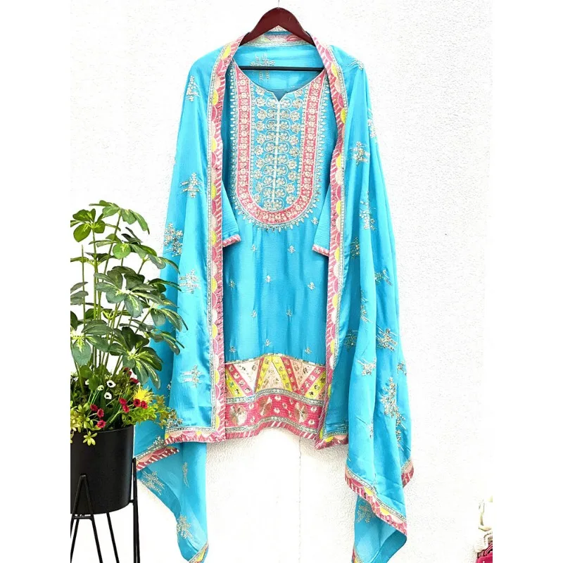 Heavy Chinnon Silk Top Bottom Dupatta Pakistan Salwar Kameez Fashion Trend