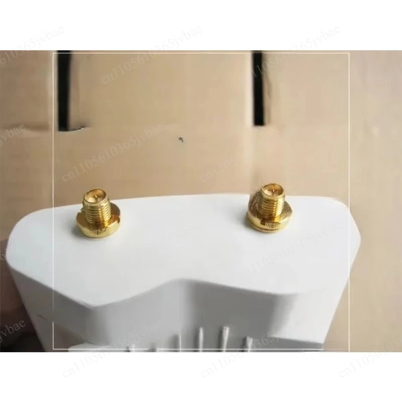 Wide-band Industrial Wireless Base Station Outdoor Long-distance Data Transmission Communication Equipment