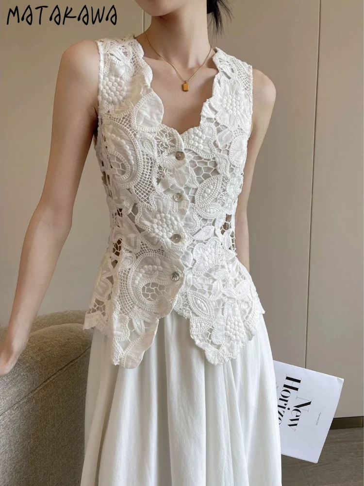 

Matakawa Lace Hollow Out T Shirt for Woman V Neck Spring Summer Vintage Ropa De Mujer Korean Fashion Elegant Slim Tank Tops