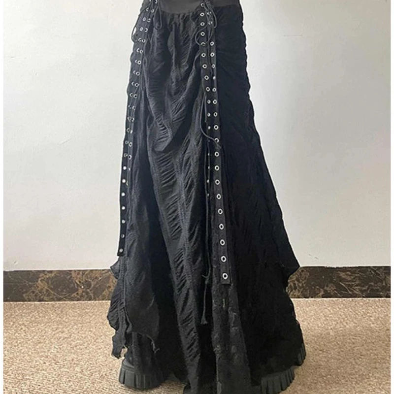 

Retro Temperament Lace Mesh Patchwork Skirt with Autumn and Winter Feel, High Waist Slimming Strap A-line Long Skirt