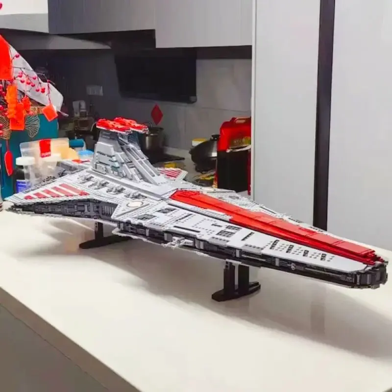 Cheapest Venator-class Republic Attack Cruiser Bricks Building Blocks 5374pcs Space Gunship Dispaly Model Gifts for Teenage Toy