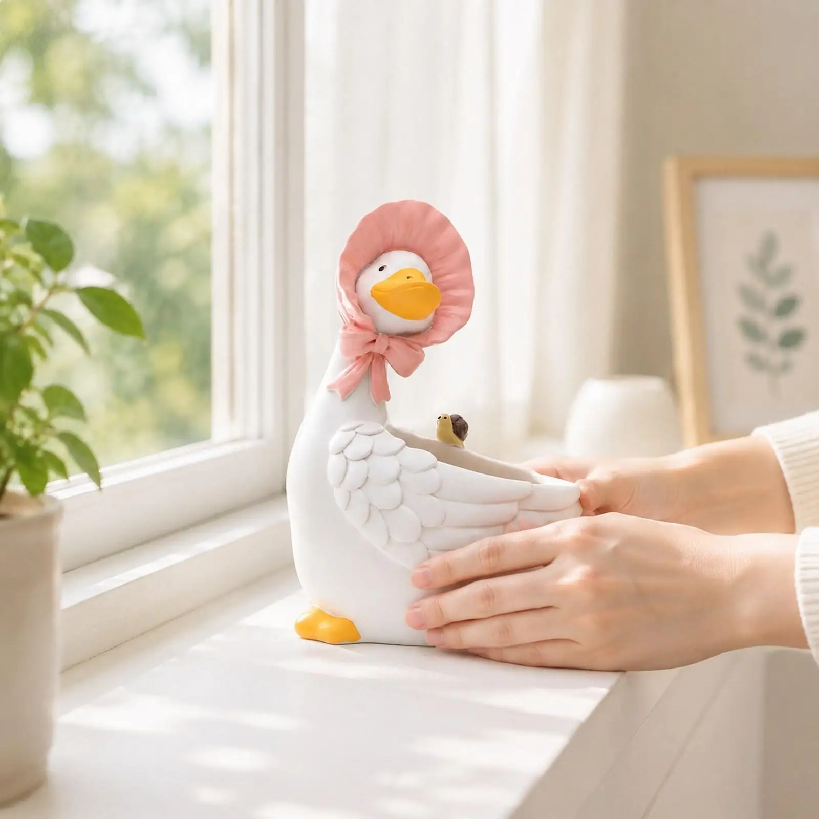 Goose Planter Pot Goose Vase Resin Planter Vase for Table Balcony Home Garden Office