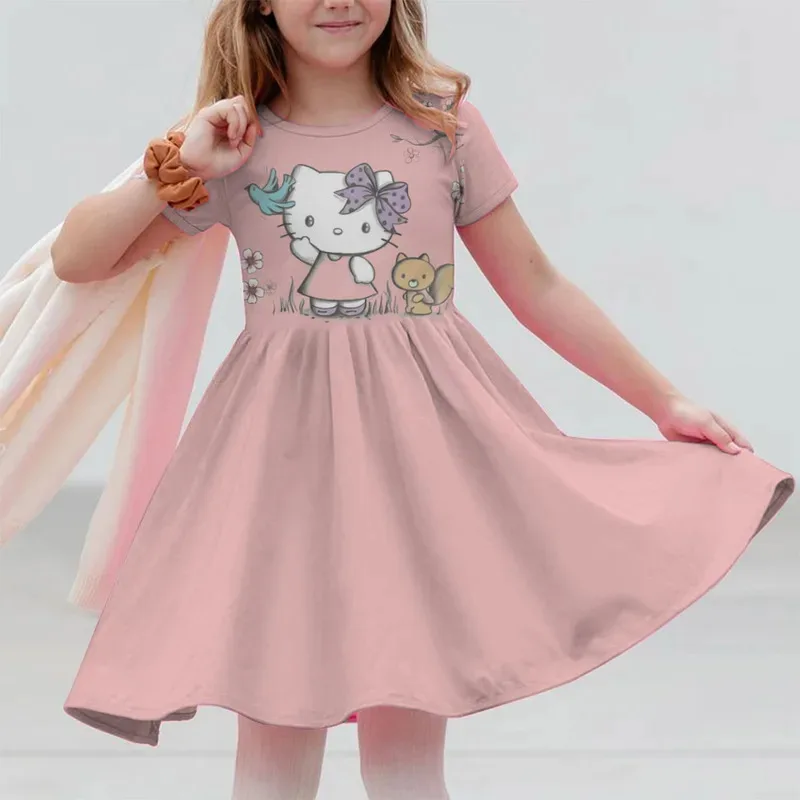 فستان بناتي بأكمام قصيرة لعام 2025 تنورة كورومي هالو كيتي مطبوعة ملابس صيفية جديدة ملابس أصلية ملابس نوم للأطفال