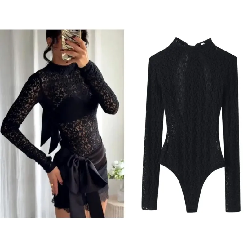 Body da donna in raso con fiocco in pizzo Autunno sexy semi-trasparente scava fuori slim manica lunga tutina femminile con collo a lupetto