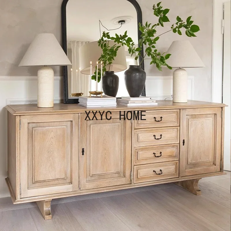 

Стильный резной шкаф из массива дерева, потертый сервант в американском стиле