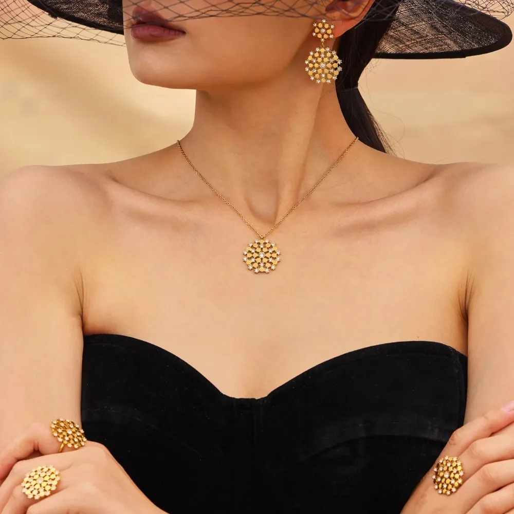 

1Set Chain Necklace Matching Ring Earring in Stainless Steel 18k Gold Plated Hexagonal Pendant Necklaces Rings Earrings Set