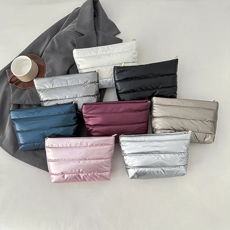 Tas Tangan Benang Fashion Tas Genggam Wanita Ritsleting Kecil Tas Amplop Malam Wanita Dompet dan Dompet Floppy Hari Wanita