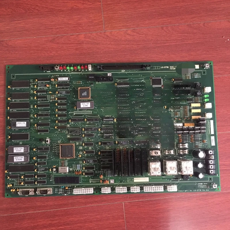 Parts are suitable for the original new LG. OTIS elevator main board DOC103 AEG02C876 Xingma elevator main board