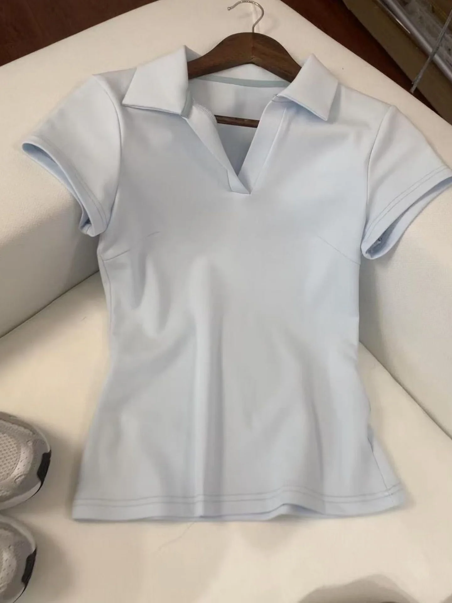 Colletto coreano Sle Colore ort Sve T-shirt slim fit Donna Estate New Sle Hot Girl oulder Colletto ribaltabile Top