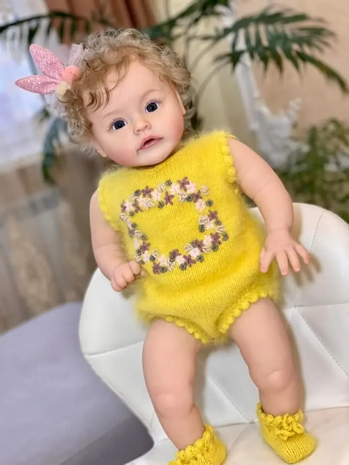 SUESUE bebes 60 CM Reborn Dolls Menina Curly Hair Lifelike Soft Silicone Cloth Body Newborn Boneca Toys Kids Birthday XMAS Gift