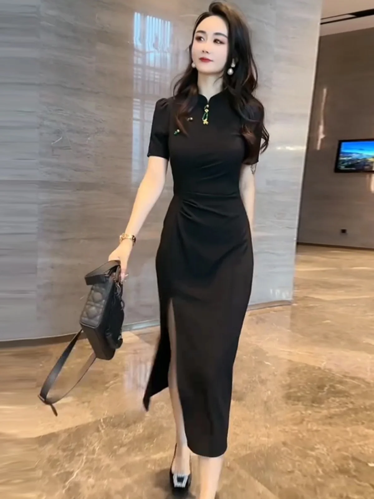 

New Chinese Style Slimming Qipao Dress Women's Summer High Waist A-Line Black Dress with Slit Elegant Fashionable