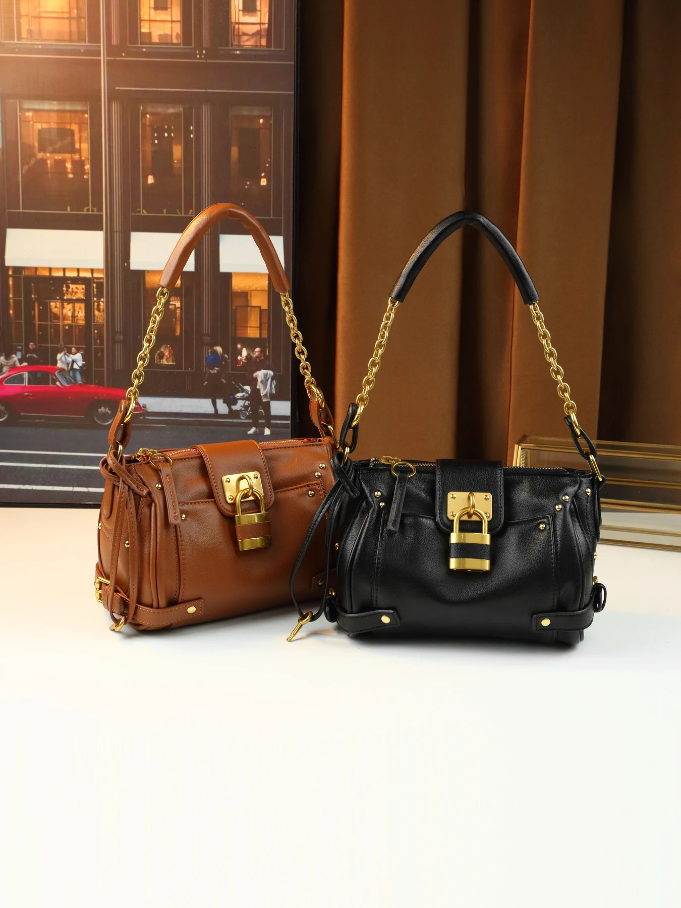 

Cross-border new millennial style lock head rivet decorative handbag retro versatile women's tote bag