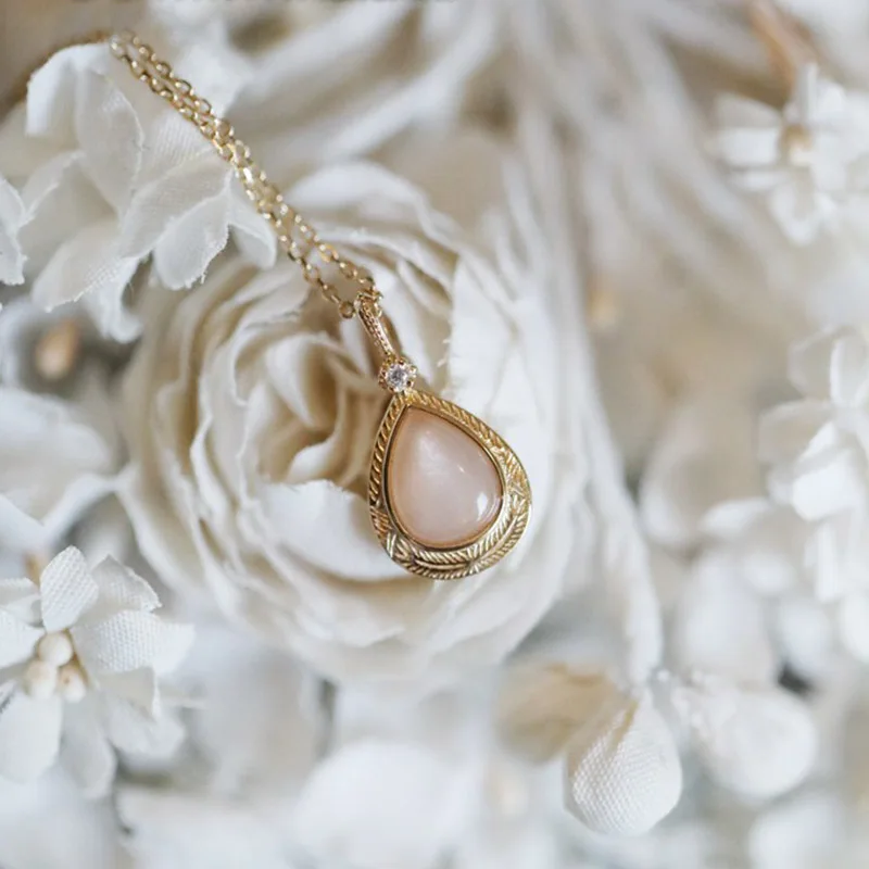 

Винтажное ожерелье для женщин, аксессуары, свадебные украшения, кулон из натурального оранжевого лунного камня S925, серебряная, золотая цепочка для вечеринки NI052