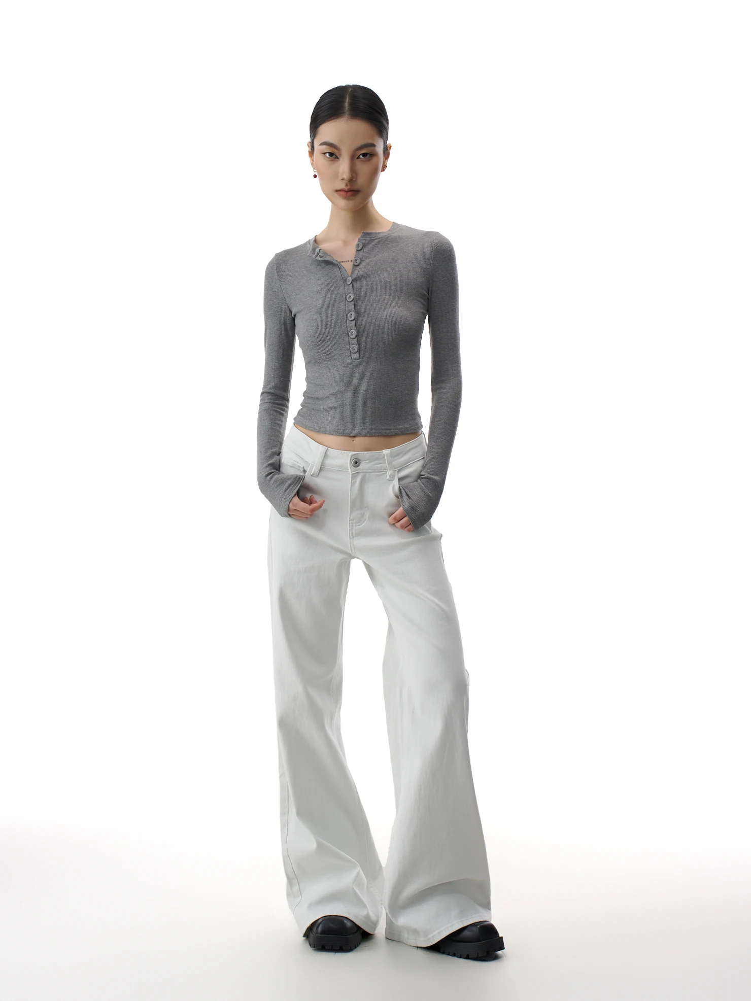 

Cloud White Low Waist Bell Bot Jeans Women Sexy Slim Fit Long Casual Cotton Stretch Denim Bootcut Pants Spring Season