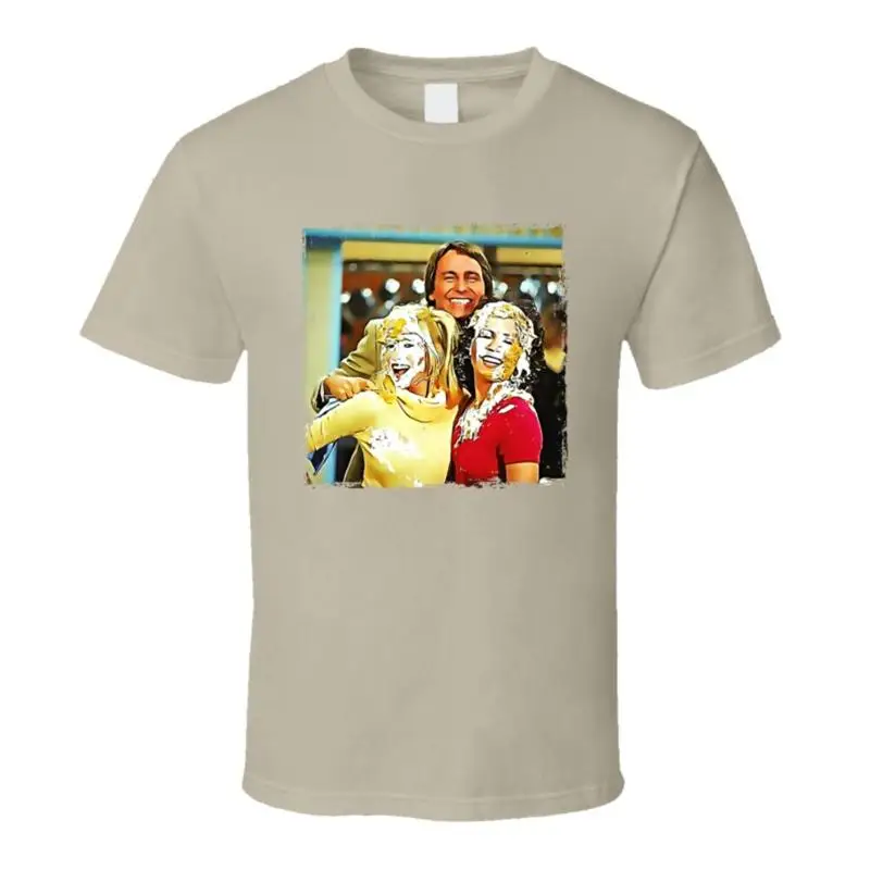 

Футболка Cake Fight Three's Company