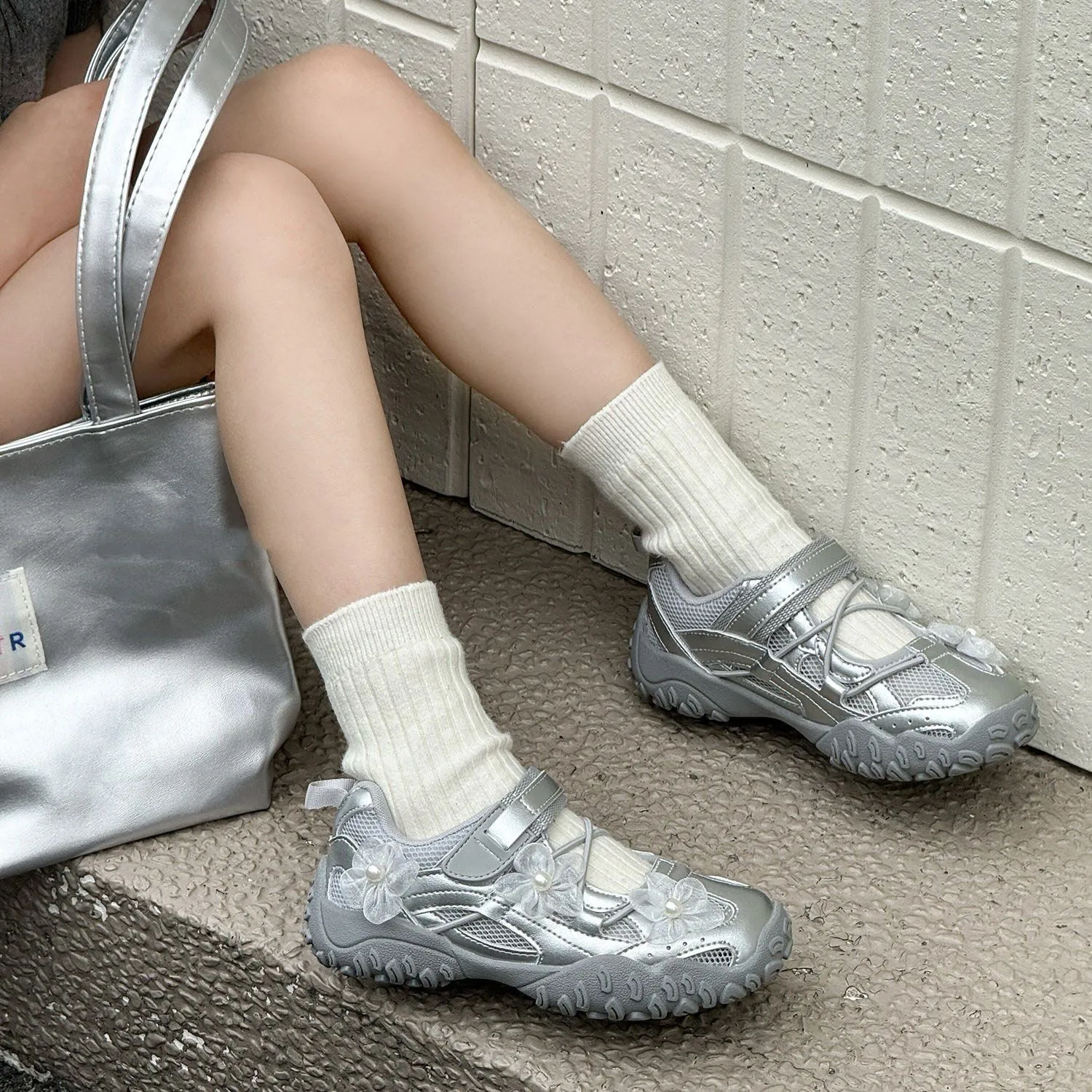 

Girls sneakers summer 2026 new girls princess half sandals children's shoes mesh breathable casual shoes kids shoes